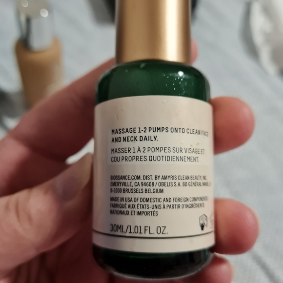 Biossance Dark spot Serum - Picture 2 of 3